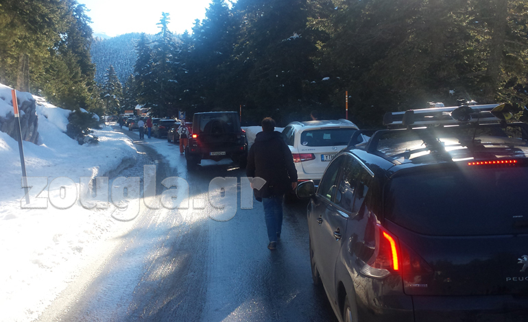 Ουρές χιλιομέτρων προς το βουνό. Τρομερό μποτιλιάρισμα που διήρκησε ώρες