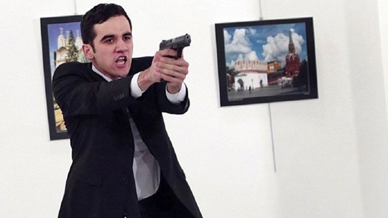 Τουρκία: Σε ανώνυμο τάφο θάφτηκε ο δολοφόνος του Ρώσου πρέσβη