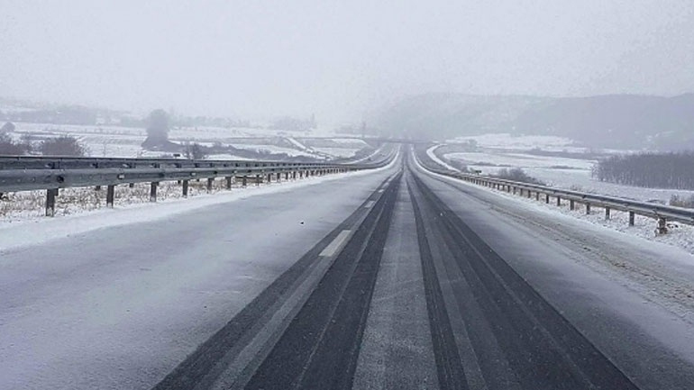 Νεκρός πρόσφυγας από το ψύχος στον Έβρο