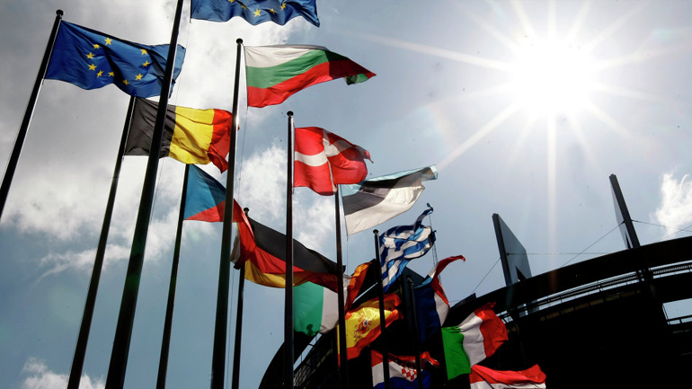 Διχασμένο το Ευρωκοινοβούλιο πριν από την εκλογή νέου προέδρου