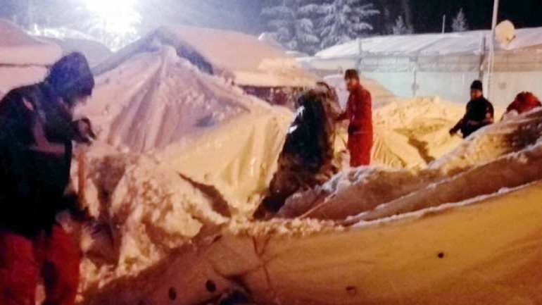 Ιταλία: Χιονοστιβάδα προκάλεσε ζημιές σε ξενοδοχείο