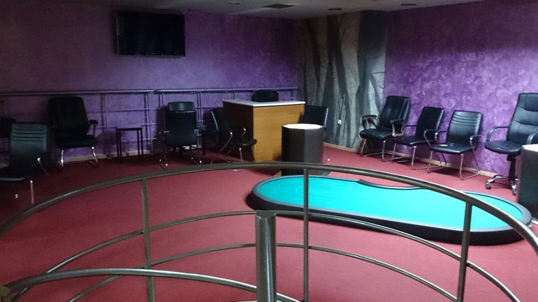 Έφοδος σε παράνομο μίνι καζίνο στην Τούμπα