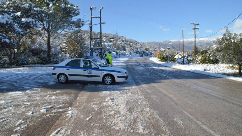 Προβλήματα από την κακοκαιρία σε Κέρκυρα και Ιθάκη