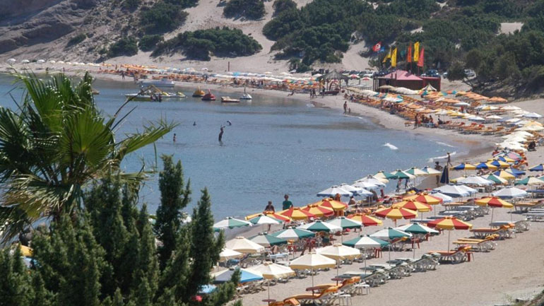 Die Welt: Πέντε στους δέκα δημοφιλέστερους προορισμούς των Γερμανών είναι ελληνικοί