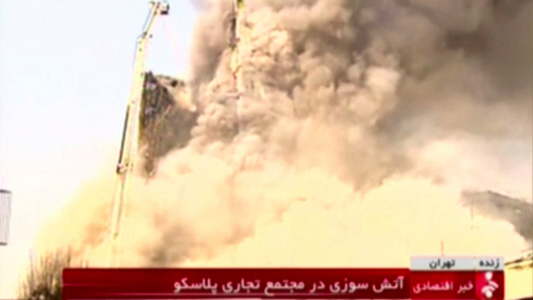 Ιράν: Τουλάχιστον 20 πυροσβέστες νεκροί στο κτήριο που κατέρρευσε