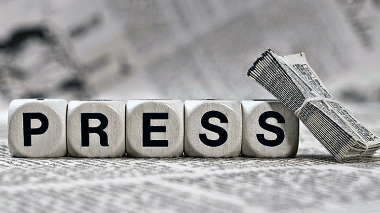 Τα πρωτοσέλιδα των εφημερίδων της Παρασκευής