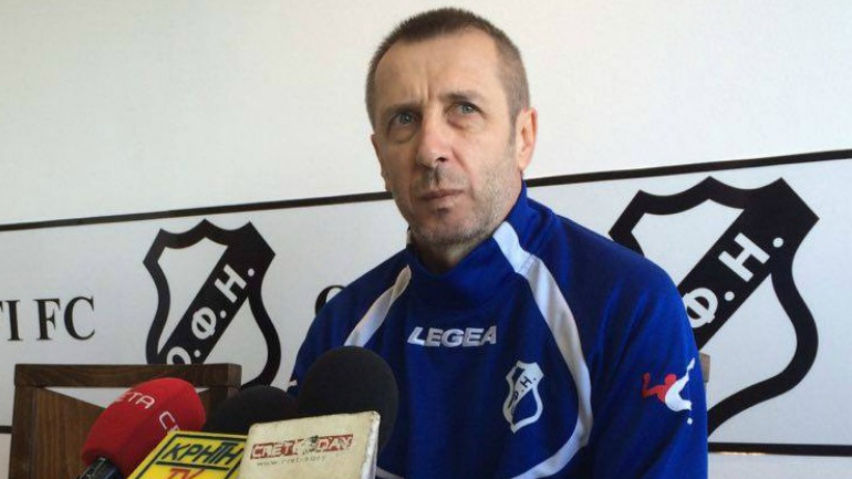 ΟΦΗ: Παραιτήθηκε ο Νιόπλιας