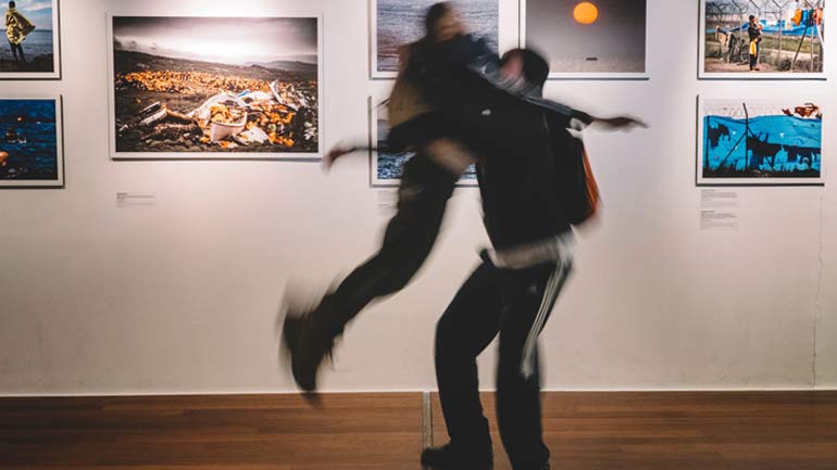 Θεατρικό δρώμενο «Όπου Γης» από το ΚΘΒΕ στο Μουσείο Φωτογραφίας Θεσσαλονίκης