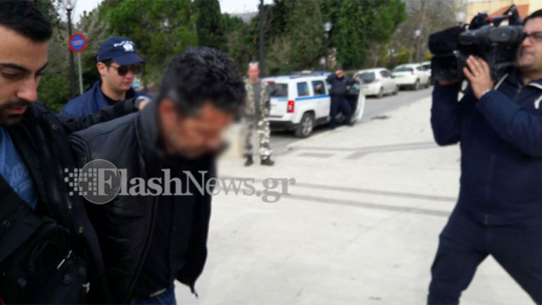 Ελεύθερος αφέθηκε ο πατέρας που κατηγορείται ότι σκότωσε το βρέφος του Ελεύθερος αφέθηκε ο πατέρας που κατηγορείται ότι σκότωσε το βρέφος του