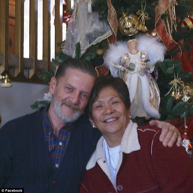 Ο Ριπλ μαζί με τη σύζυγό του, Ένταγιον