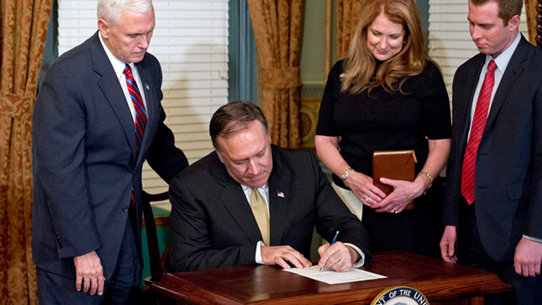 ΗΠΑ: Επικυρώθηκε ο διορισμός Πομπέo στη CIA