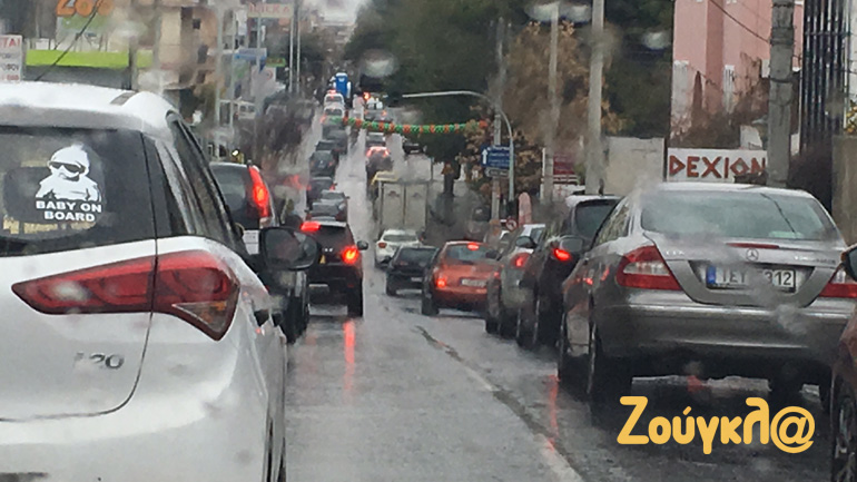 Προβλήματα στην Αθήνα από τη βροχή