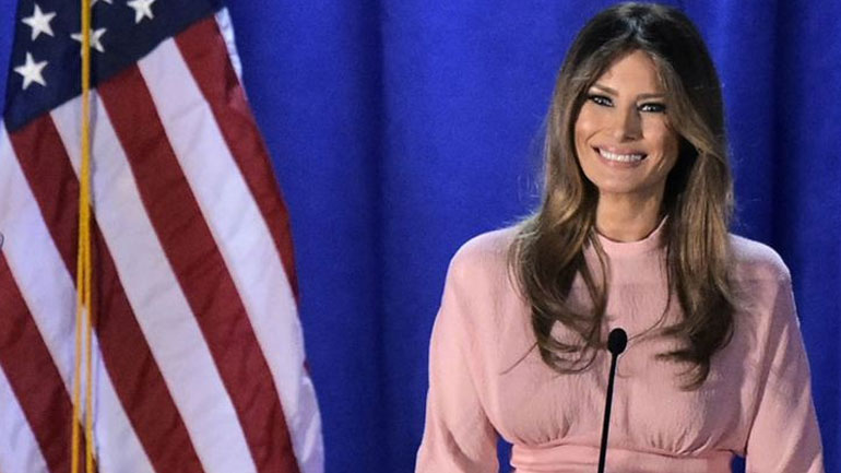 Melania Trump: Γιατί η Πρώτη Κυρία των ΗΠΑ έχει πάντα το ίδιο beauty look;