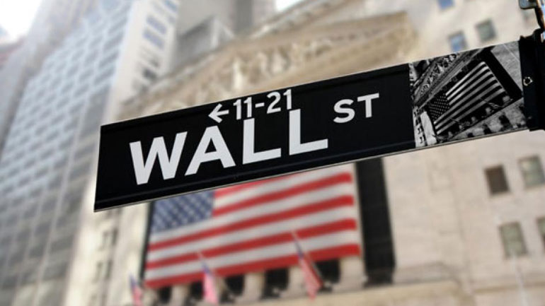Σε νέα ιστορικά υψηλά κινούνται οι δείκτες της Wall Street