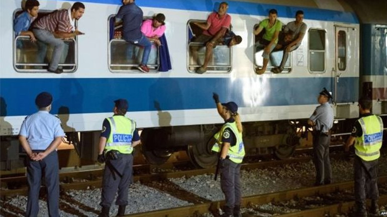 Κομισιόν: Προτείνει διατήρηση των ελέγχων στα σύνορα πέντε χωρών