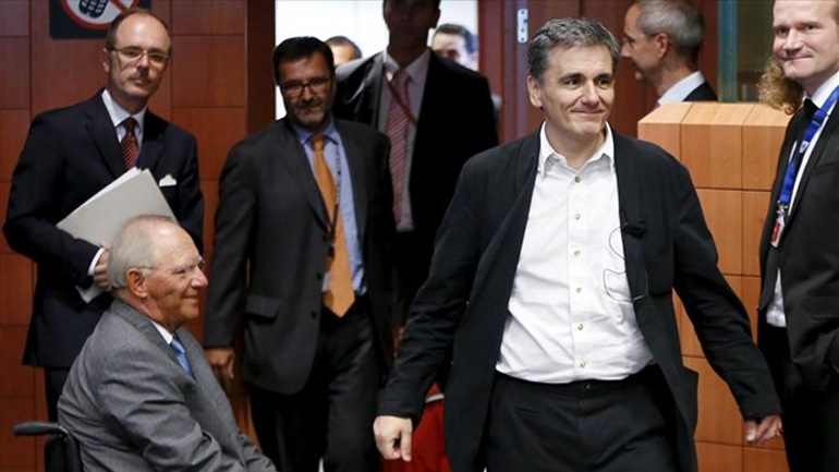 Eurogroup: Νομοθέτηση μέτρων για μετά το 2018 ζήτησαν οι θεσμοί από τον Ευ. Τσακαλώτο