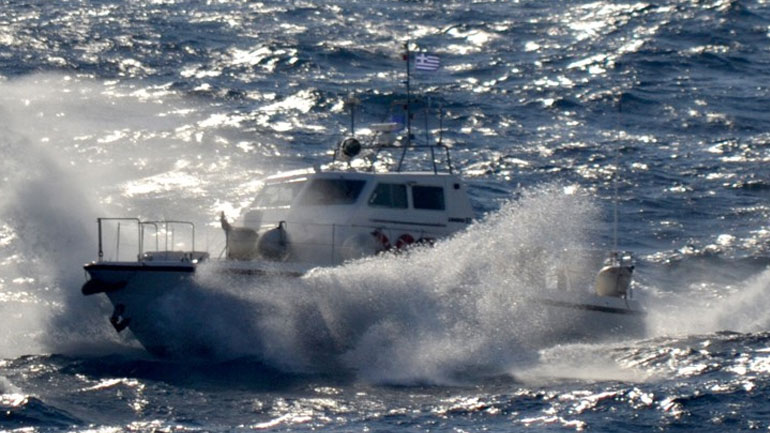 Στον Γερολιμένα Λακωνίας ρυμουλκήθηκε η θαλαμηγός με τους πρόσφυγες