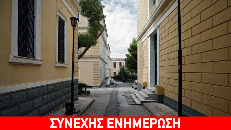 Tηλεφώνημα για βόμβα στα δικαστήρια της Ευελπίδων