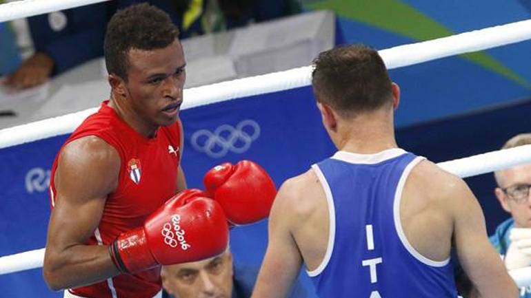 Καταγγέλλει την Ομοσπονδία Πυγμαχίας ο κριτής Σιδηρόπουλος