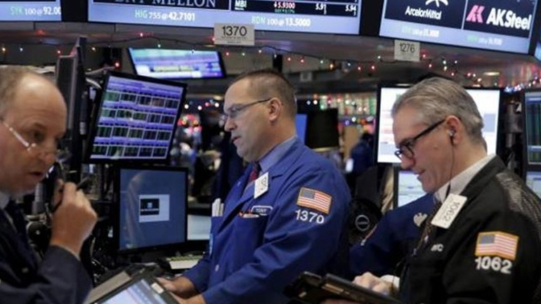 Μικτά πρόσημα στη Wall Street