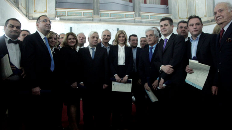 Ο Πρόεδρος της Δημοκρατίας απένειμε τα δημοσιογραφικά βραβεία του Ιδρύματος Μπότση