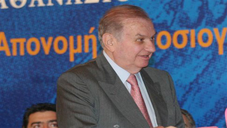 Απεβίωσε ο παλαίμαχος δημοσιογράφος και πρώην πρόεδρος της ΕΣΗΕΑ Β. Κοραχάης