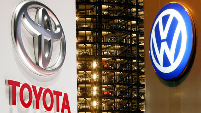Η VW έριξε από την κορυφή την Toyota