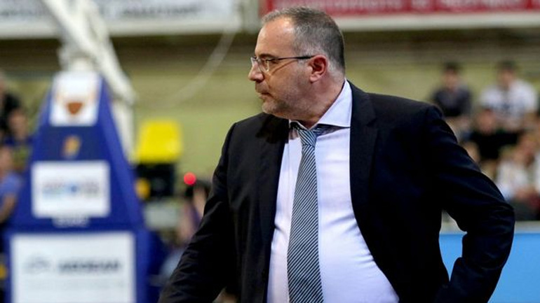 Απολογήθηκε στα ΜΜΕ ο Απόλλων Πάτρας