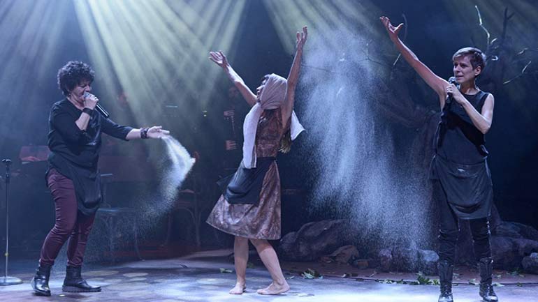 Παράταση για τις «Γυναίκες» στο Γυάλινο Μουσικό Θέατρο