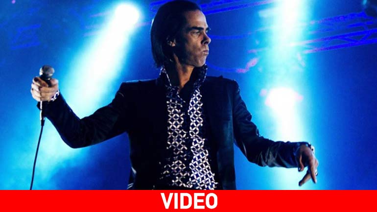 Ο Νικ Κέιβ έρχεται το καλοκαίρι στην Αθήνα