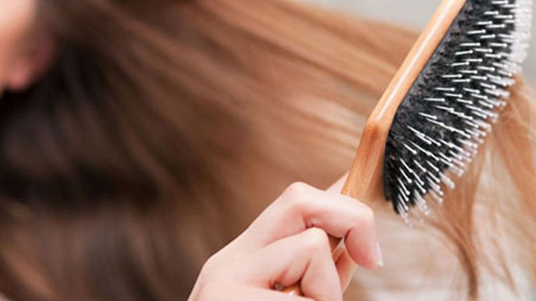 Ποια είναι η κατάλληλη βούρτσα για τα μαλλιά μου;