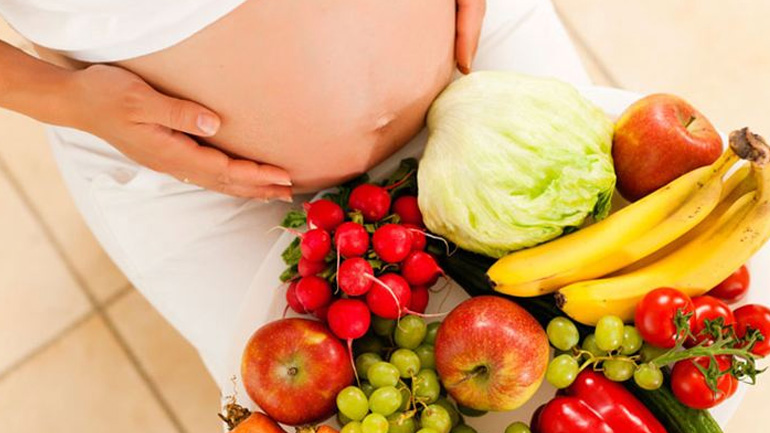 Πώς η διατροφή της εγκύου επηρεάζει την εξωτερική εμφάνιση του παιδιού