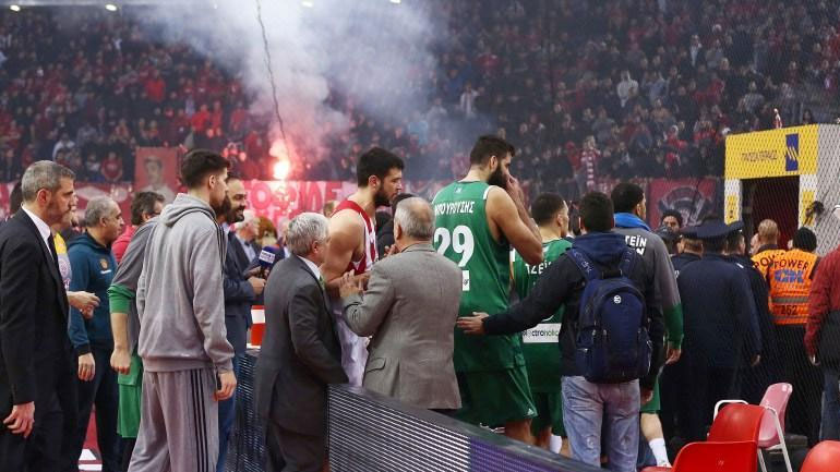 Αθώωση Ολυμπιακού για τα επεισόδια με τον Παναθηναϊκό