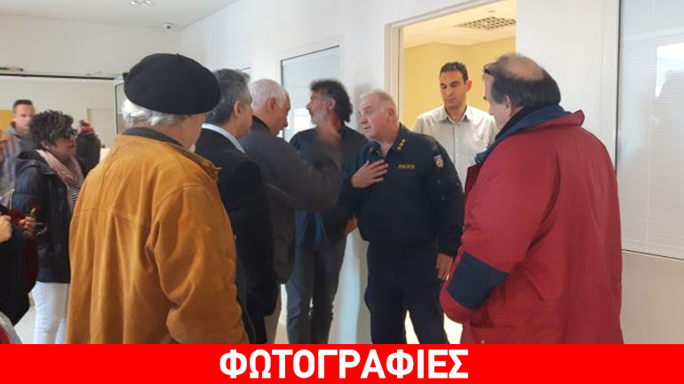 Χανιώτες πήγαν να πετάξουν… έξω την Fraport από το Αεροδρόμιο