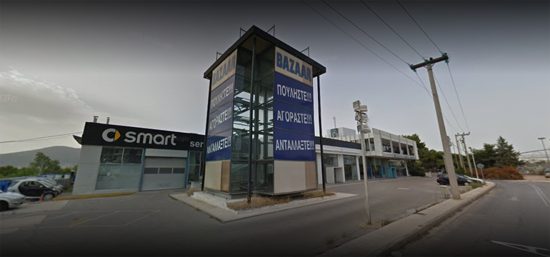 Σκέτο κουφάρι ο κάποτε εντυπωσιακός πύργος γεμάτος αυτοκίνητα Smart...