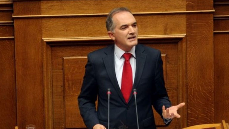 Σαλμάς: Nα δώσει διευκρινίσεις η αναπληρώτρια υπουργός Εργασίας