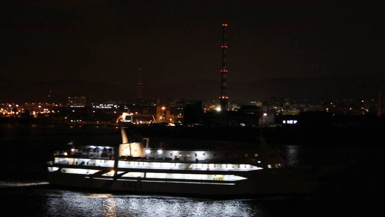 Εισροή υδάτων στο πλοίο Πρέβελης