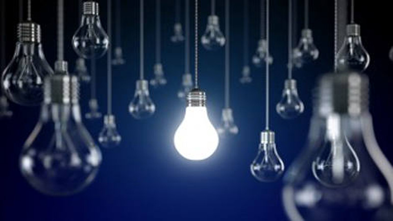 Κάτω από τον ευρωπαϊκό μέσο όρο οι τιμές του ελληνικού ηλεκτρικού, αλλά… στην κορυφή της φορολογίας