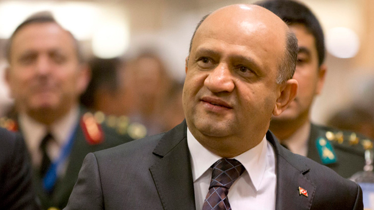 Τι είπε ο Τούρκος υπουργός Άμυνας για τις δηλώσεις Καμμένου