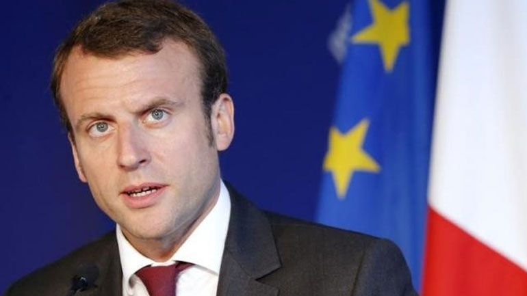 Ο Μακρόν κάλεσε στη Γαλλία τους Αμερικανούς που ανησυχούν για τη διακυβέρνηση Τραμπ