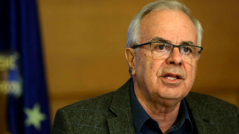 Αμυντική στάση από Αποστόλου: Οι αγρότες δεν έχουν δίκιο για τα μπλόκα Αμυντική στάση από Αποστόλου: Οι αγρότες δεν έχουν δίκιο για τα μπλόκα