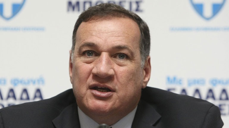 Ο Σπύρος Καπράλος επανεξελέγη στην προεδρία της ΕΟΕ Ο Σπύρος Καπράλος επανεξελέγη στην προεδρία της ΕΟΕ