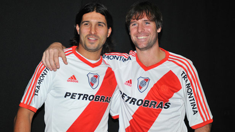 Καβενάγκι: «Μιλάω με Τσόρι και θα ήθελε να επιστρέψει στη Ρίβερ»