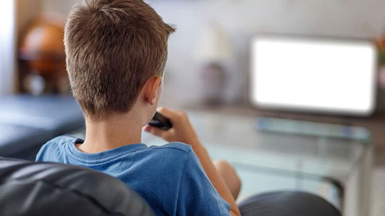 Ψυχική υγεία παιδιών: Απαγορεύτηκε η προβολή συγκεκριμένων προϊόντων