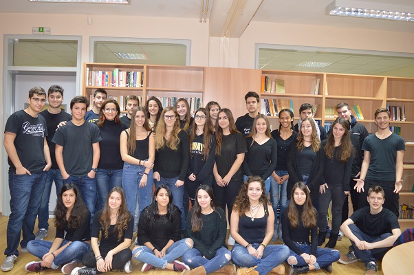 Η ομάδα Re-Straw του 3ου ΓΕΛ Κηφισιάς