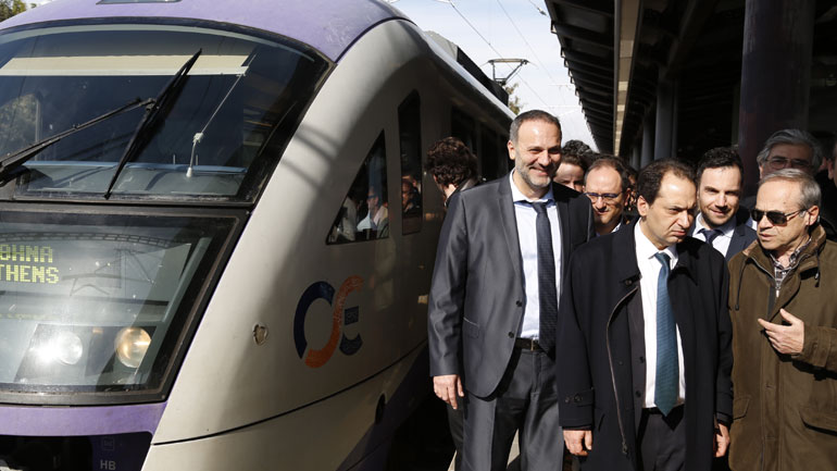 Πειραιάς – Αεροδρόμιο σε 45 λεπτά από τον Ιούνιο με ηλεκτροκίνητο τρένο