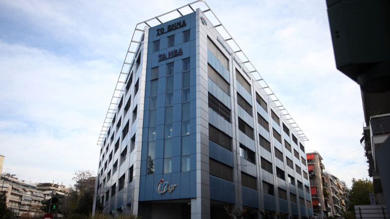 Ένα βήμα πίσω από τις πιστώτριες τράπεζες του ΔΟΛ