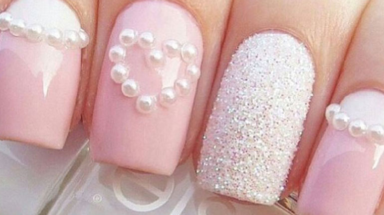 Η beauty editor του govastileto.gr σας παρουσιάζει τα ωραιότερα σχέδια στα νύχια για τον γάμο σας