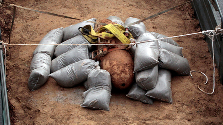 Έτσι εξουδετέρωσαν τη βόμβα