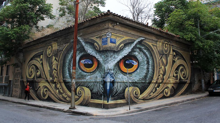 Επιδιόρθωσαν το πιο γνωστό γκράφιτι της Αθήνας με την κουκουβάγια